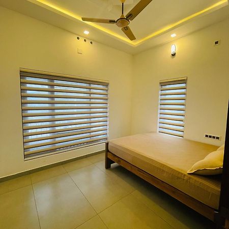 M R Holiday Home Vagamon Exteriör bild
